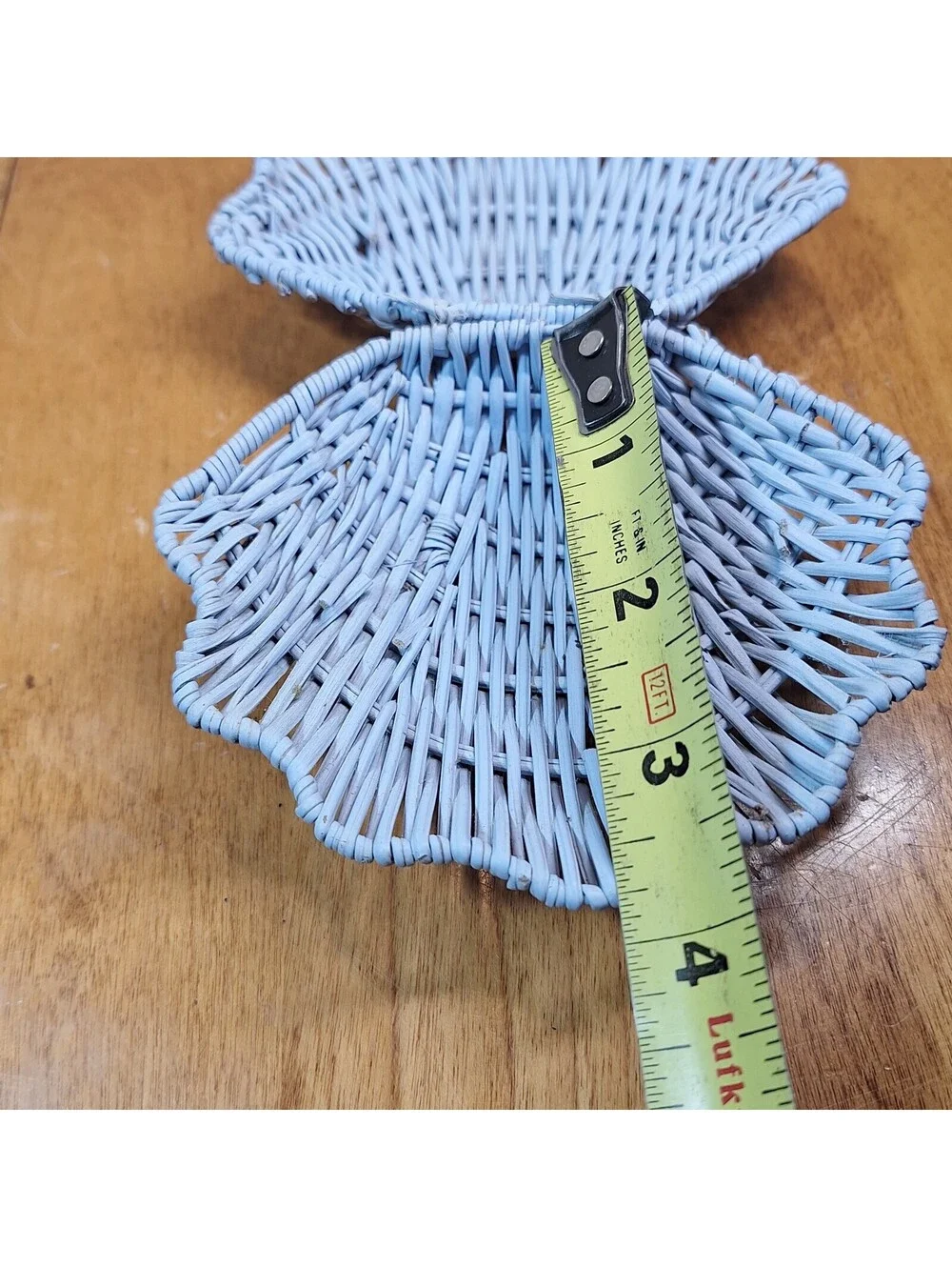 VTG Rattan Clam Shell Basket Coastal Boho Wicker Decor Light Blue 4.5
